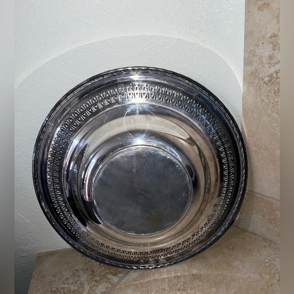 WM Rogers Silverplate - Picture 3 of 8